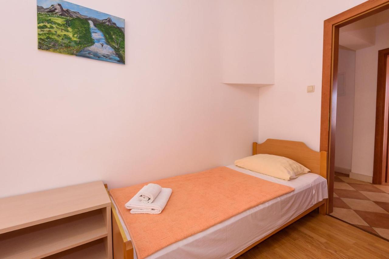 Apartments Zdravko เคล็ค ภายนอก รูปภาพ