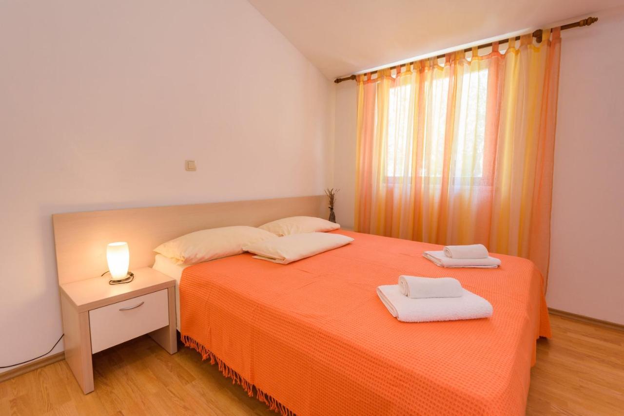 Apartments Zdravko เคล็ค ภายนอก รูปภาพ
